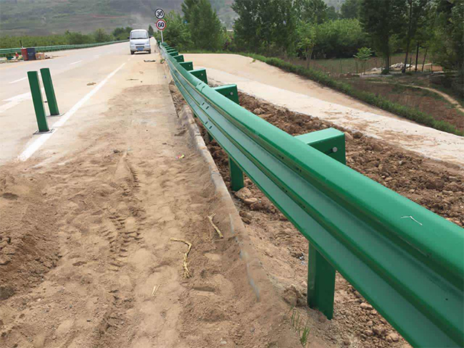 杭州高速路波形护栏